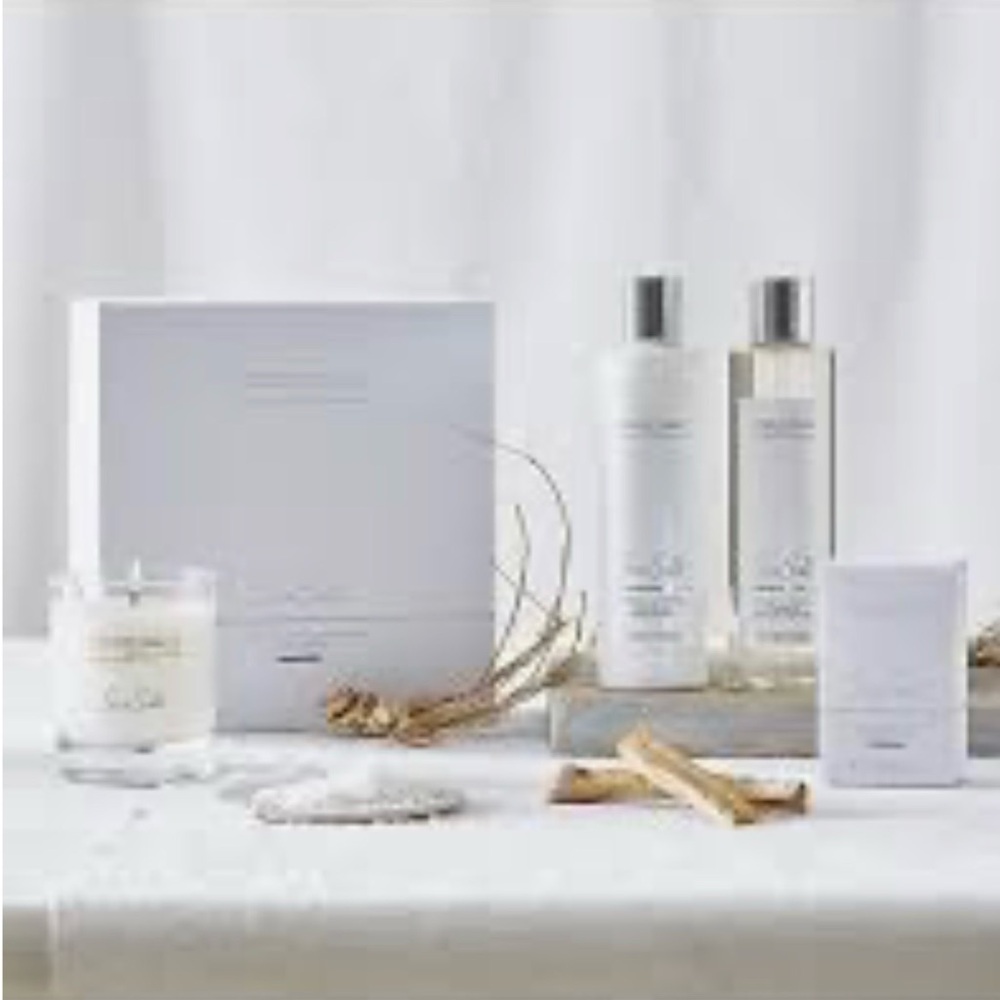 The White Company Sea Salt Luxury Gift Set